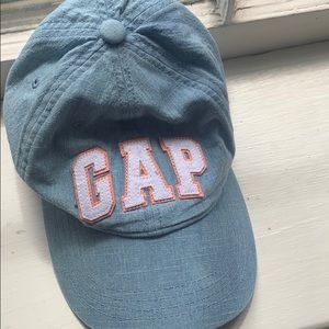 Gap Cap